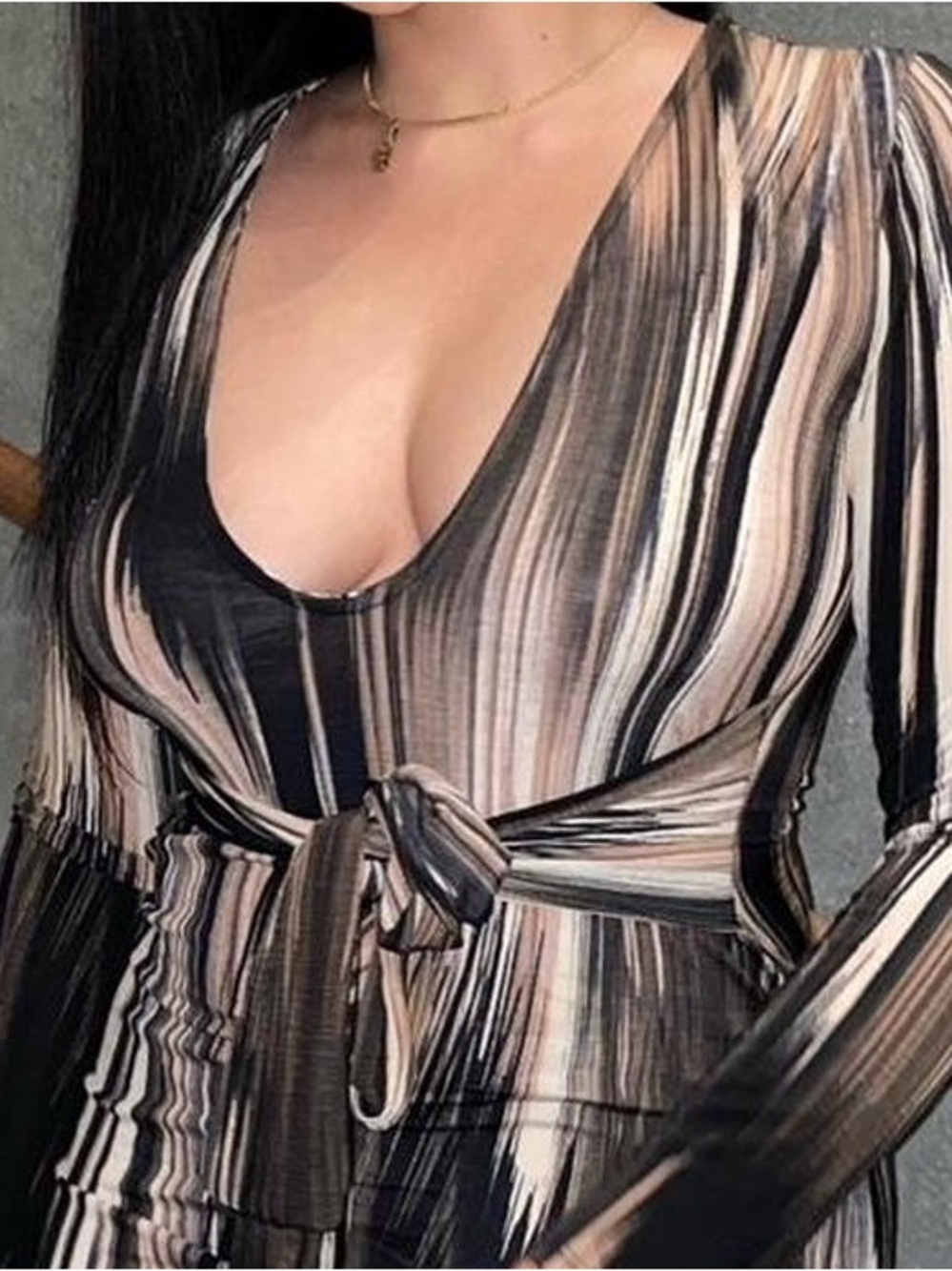 Long Sleeve Maxi Dress - Picture 6 of 6